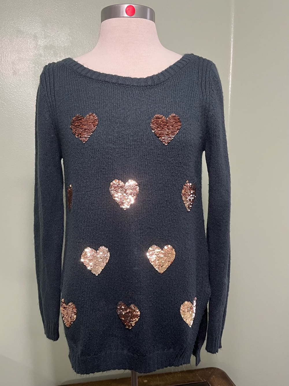 Lauren Conrad Women's Knit Dark Green Sweater Sequins Heart Design Size Medium